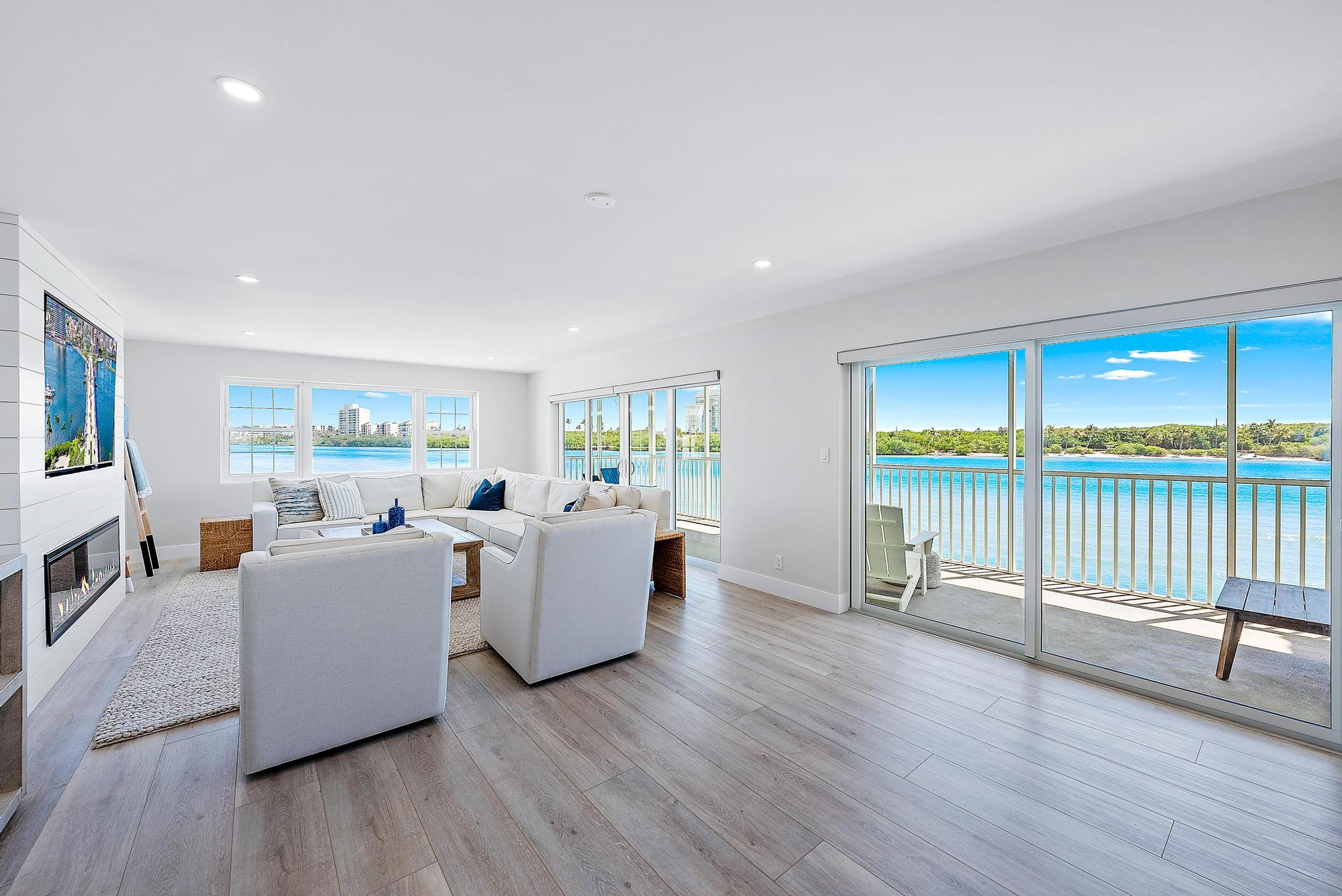 100 Waterway Road 207e