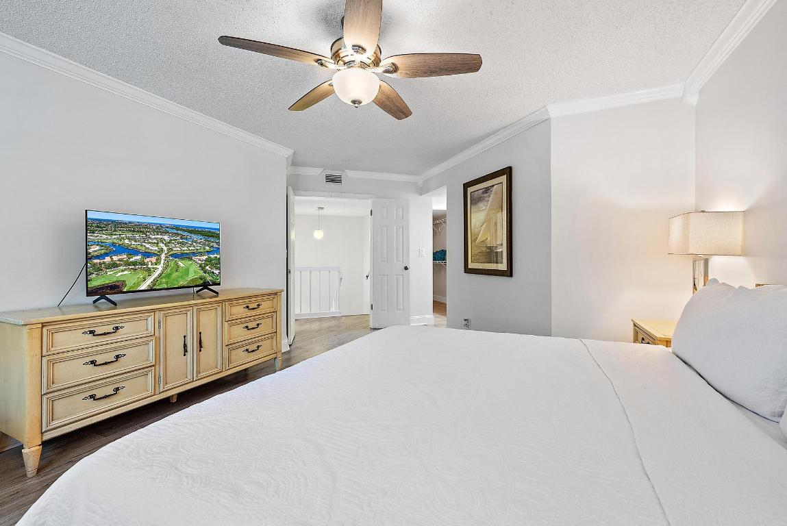 154 Seabreeze Circle