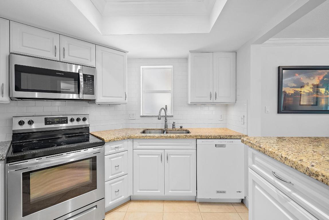 154 Seabreeze Circle