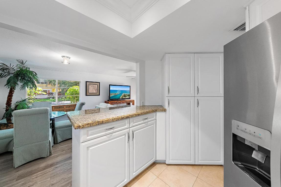 154 Seabreeze Circle