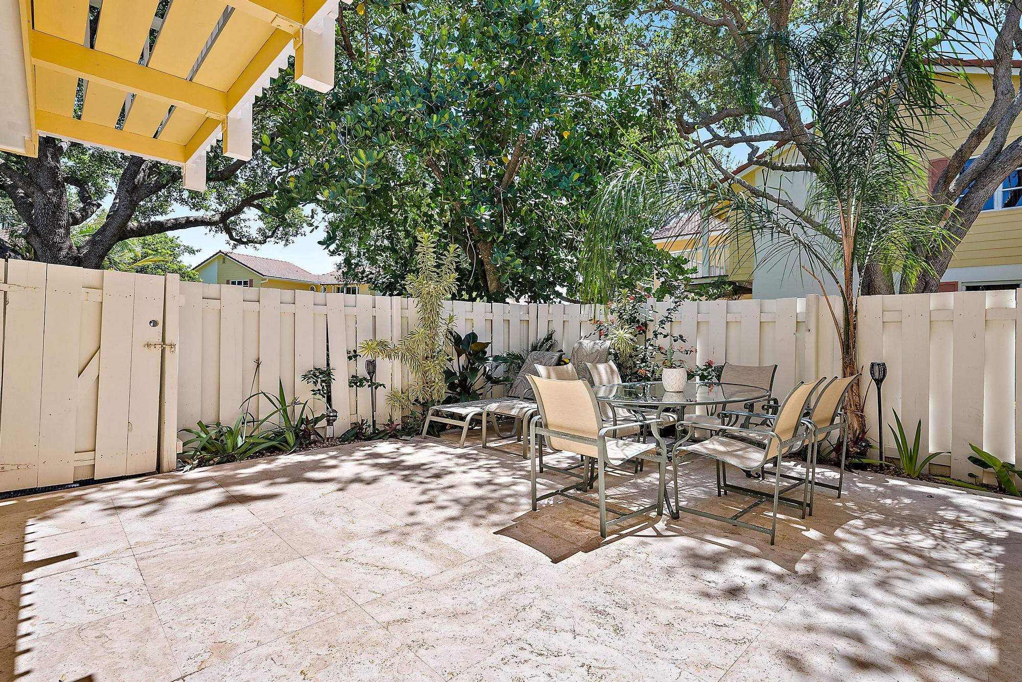 154 Seabreeze Circle