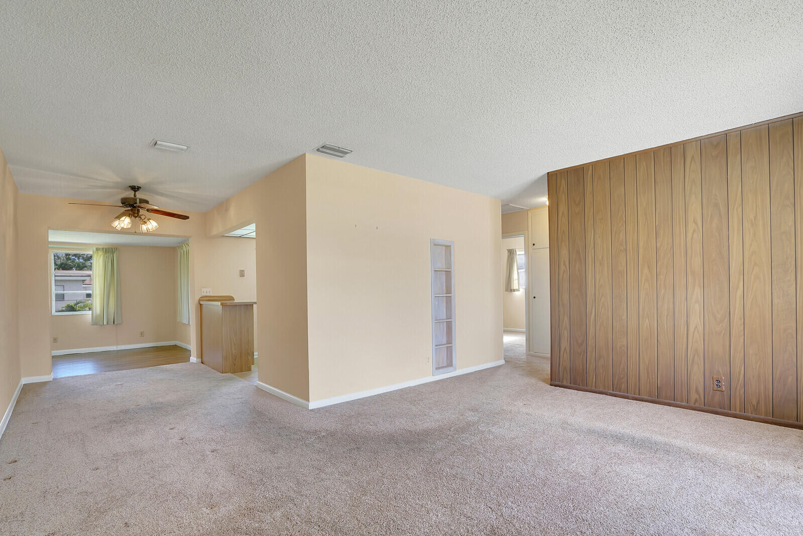 340 Cavalier Rd