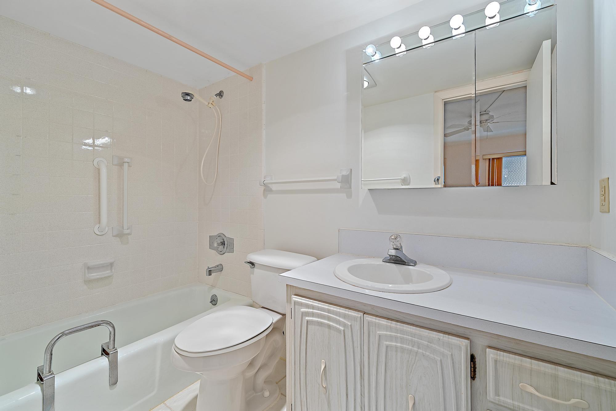 6 Garden Street 106p