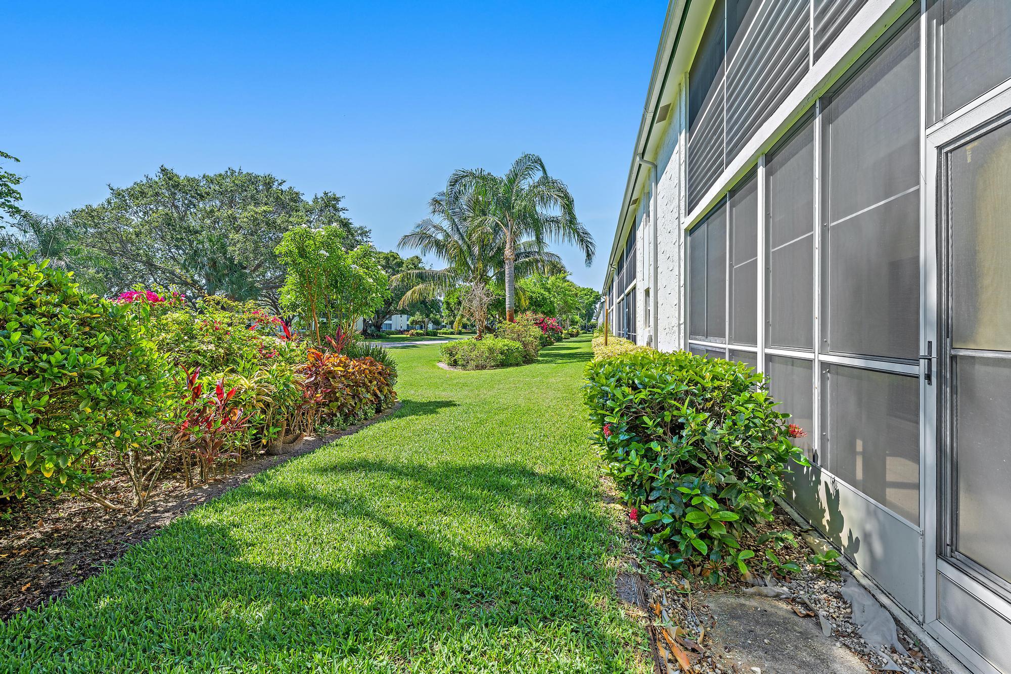 6 Garden Street 106p