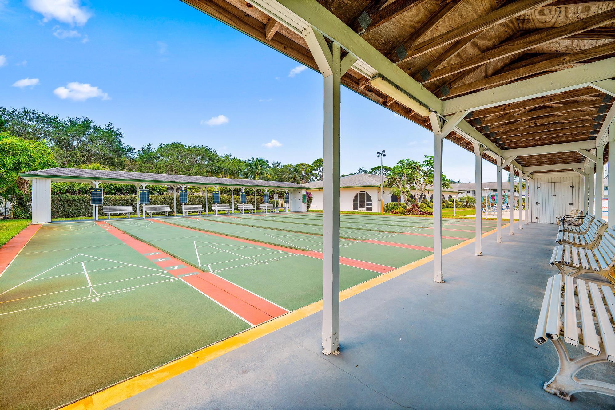 6 Garden Street 106p