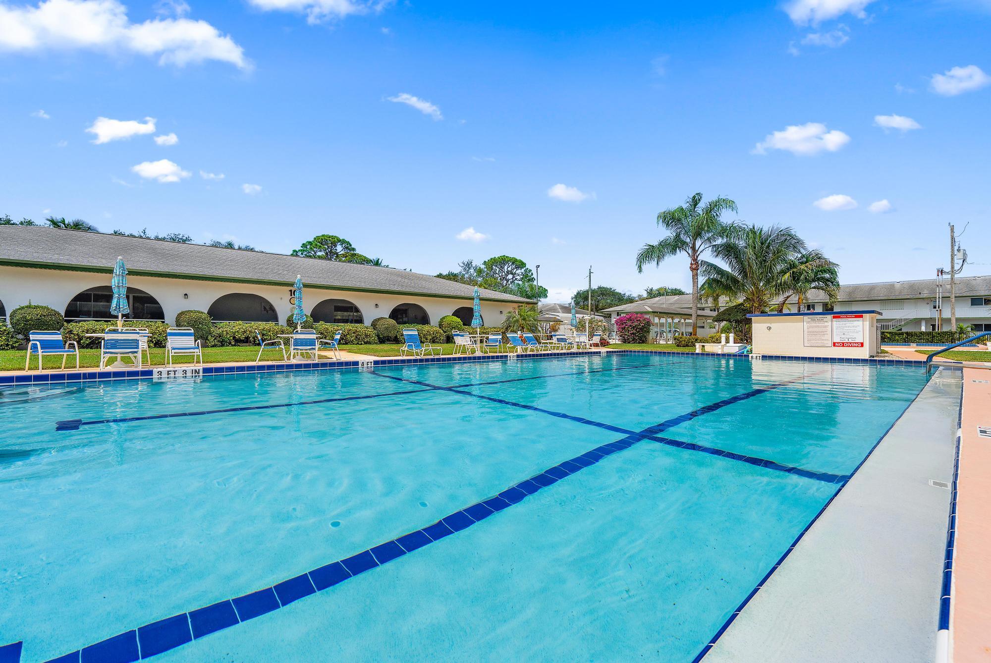 6 Garden Street 106p