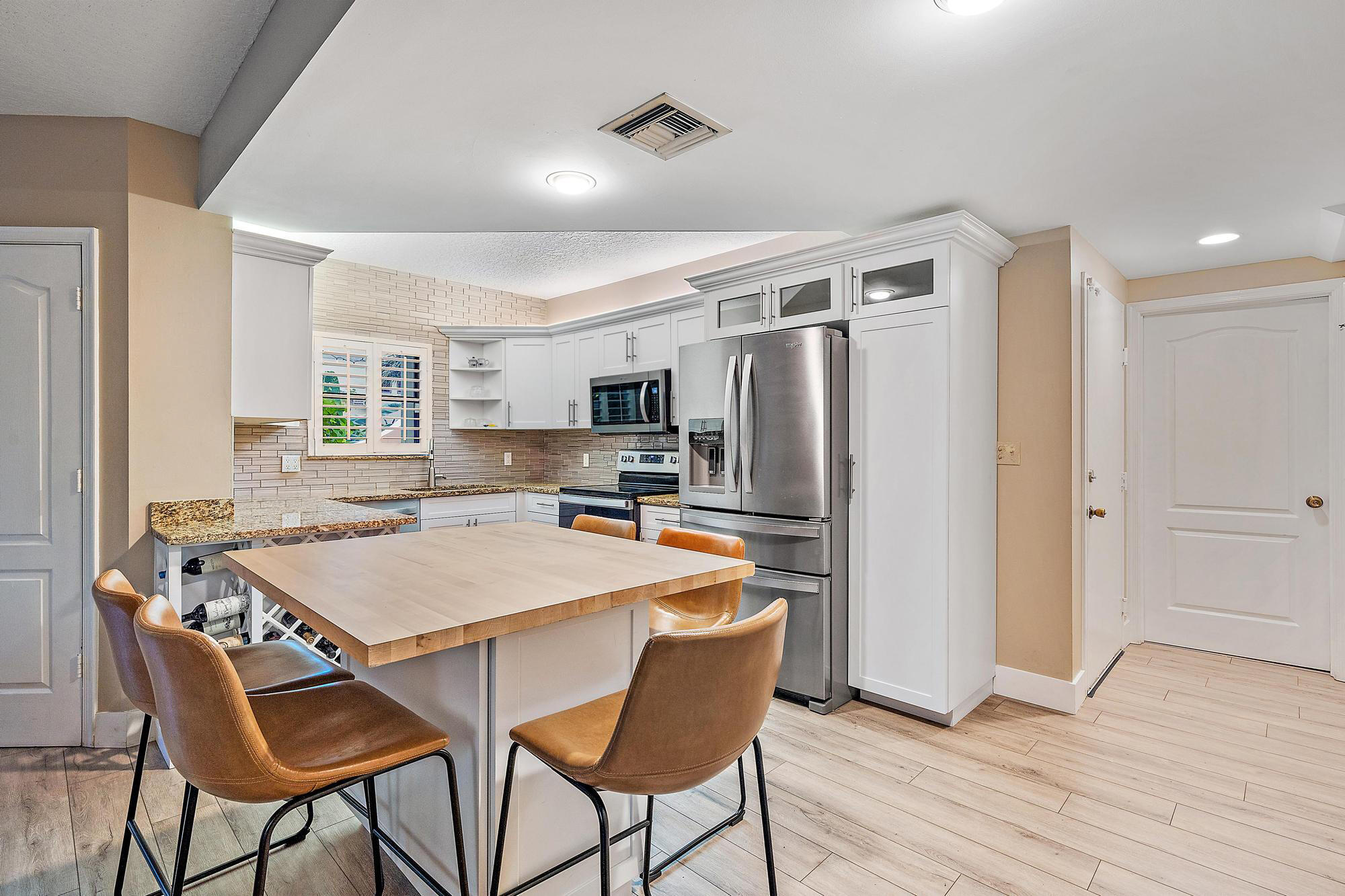 54 Uno Lago Drive