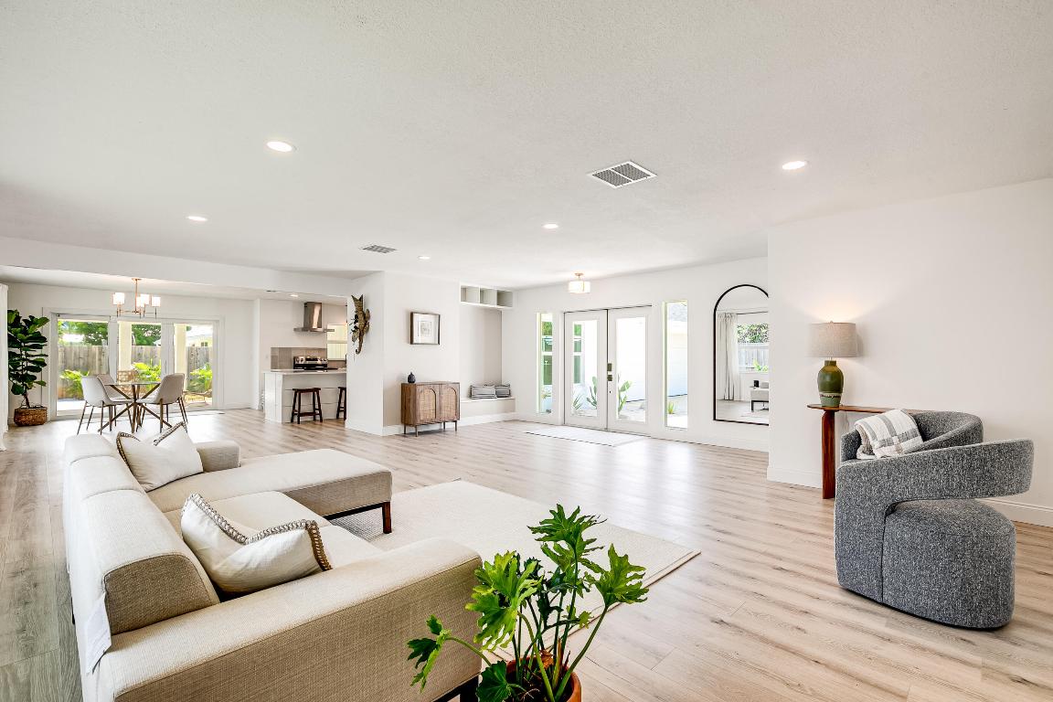 1163 NW 12th Terrace