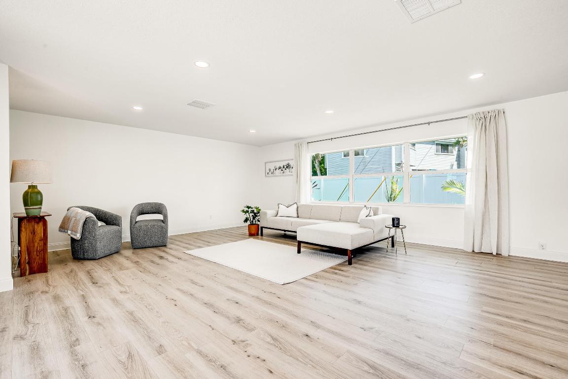 1163 NW 12th Terrace