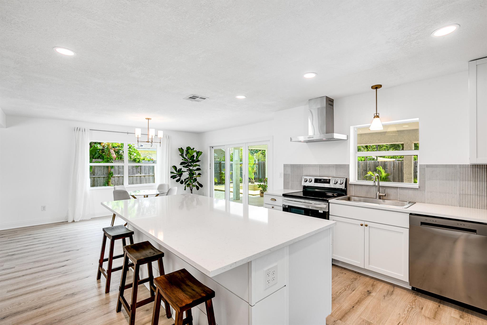 1163 NW 12th Terrace