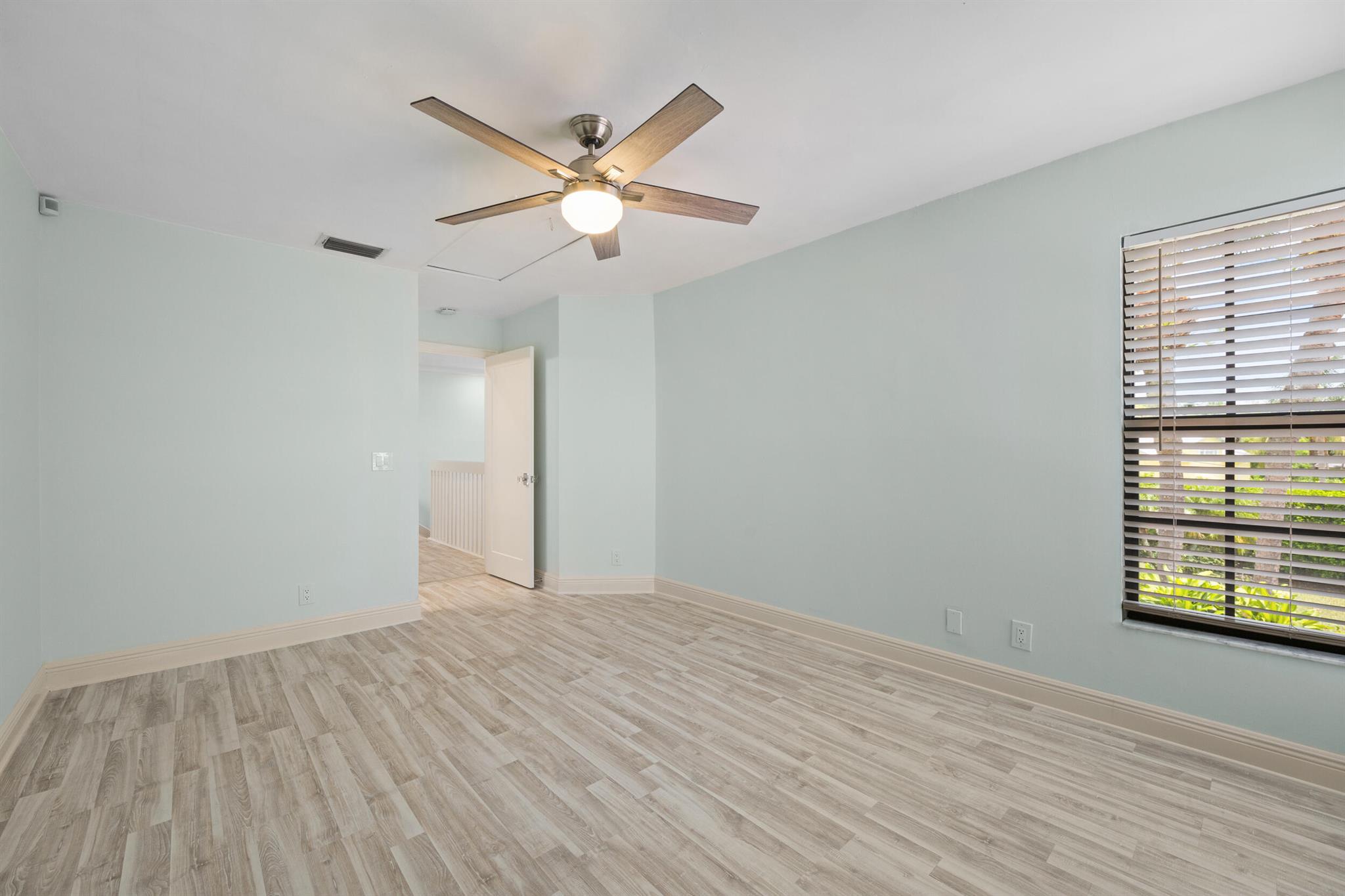 2280 Treasure Isle Drive A82