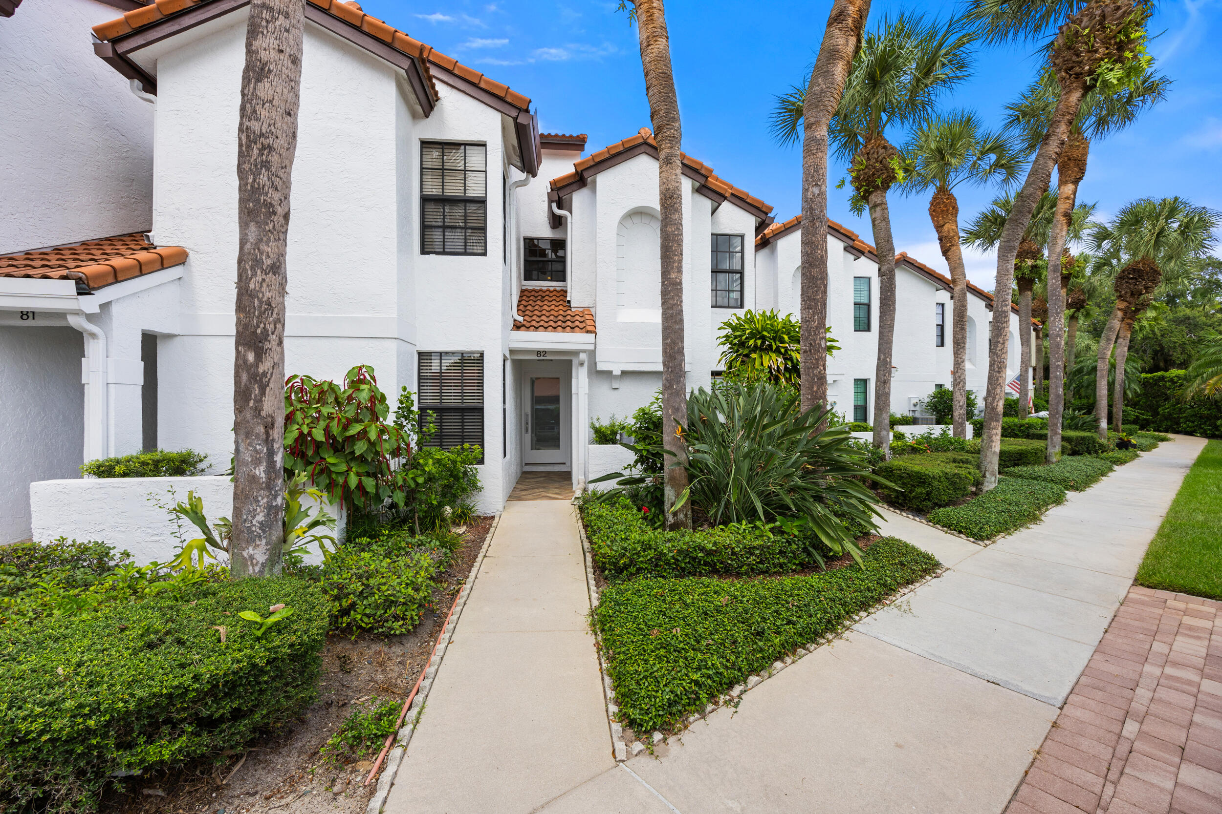 2280 Treasure Isle Drive A82