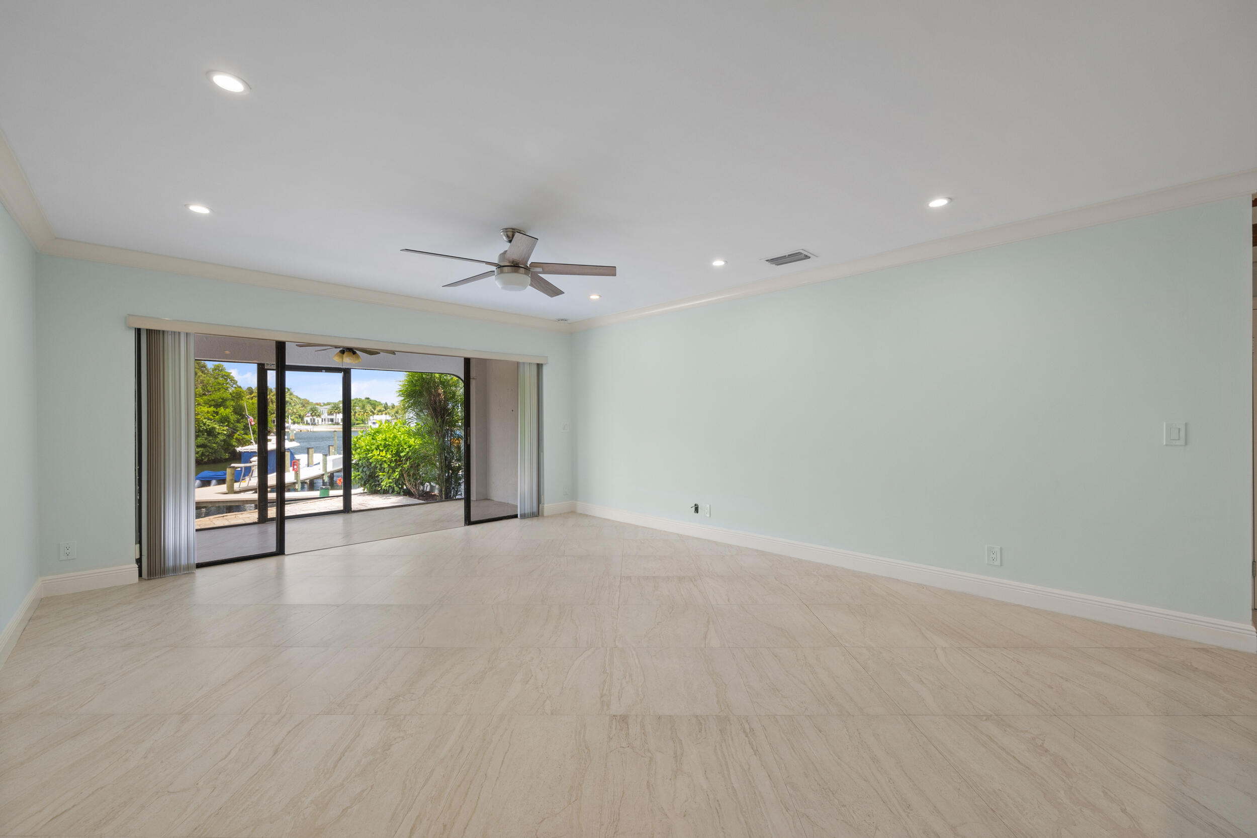 2280 Treasure Isle Drive A82