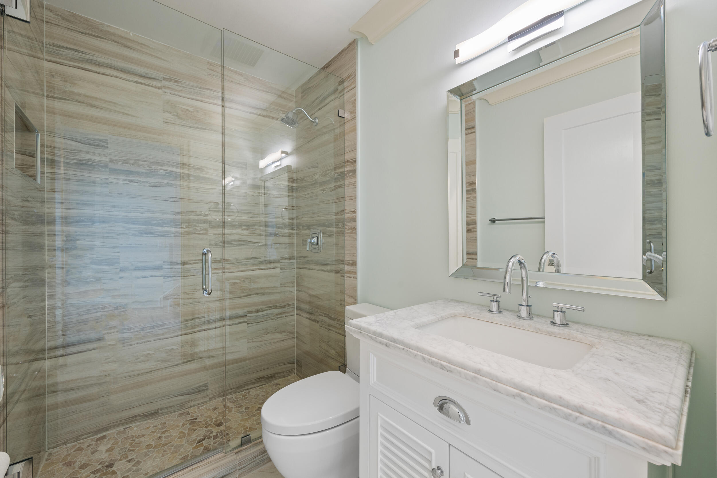 2280 Treasure Isle Drive A82