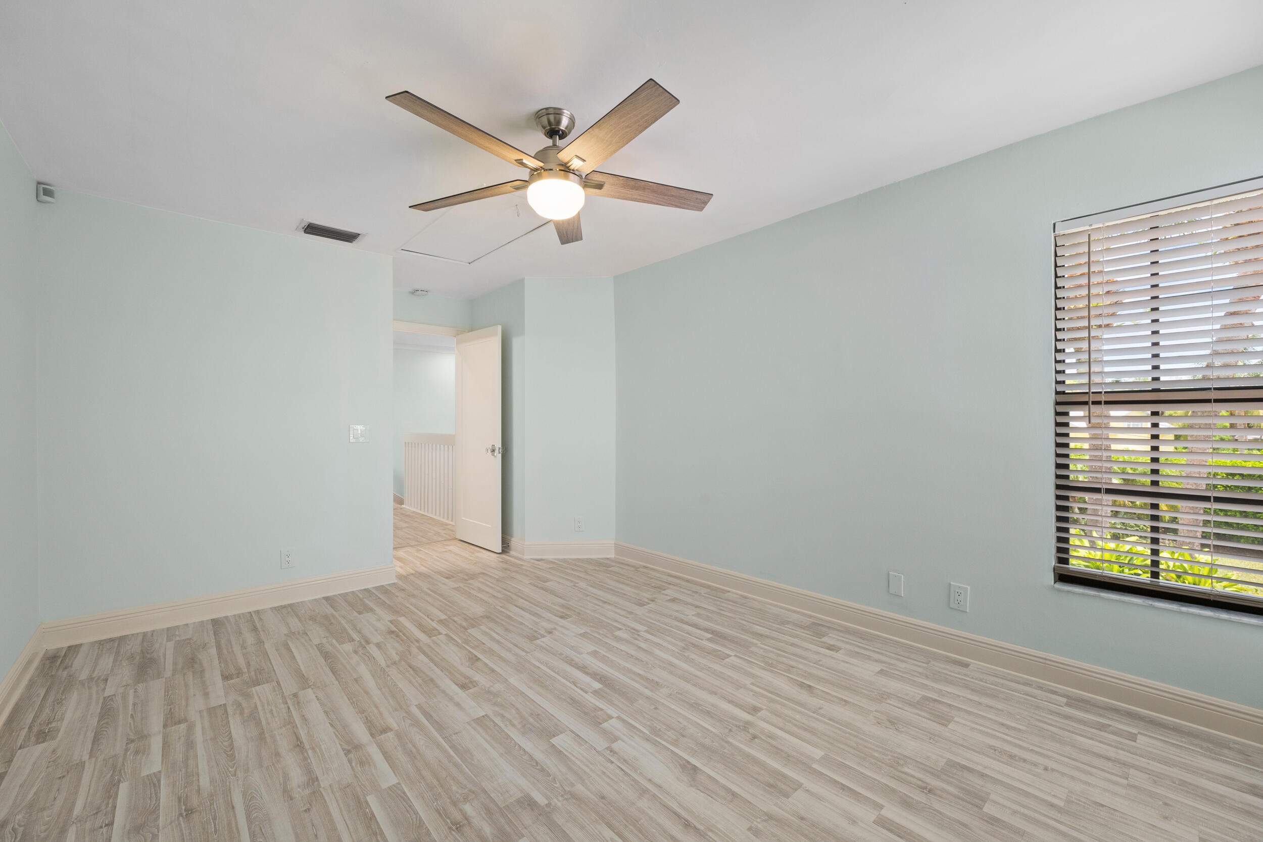 2280 Treasure Isle Drive A82