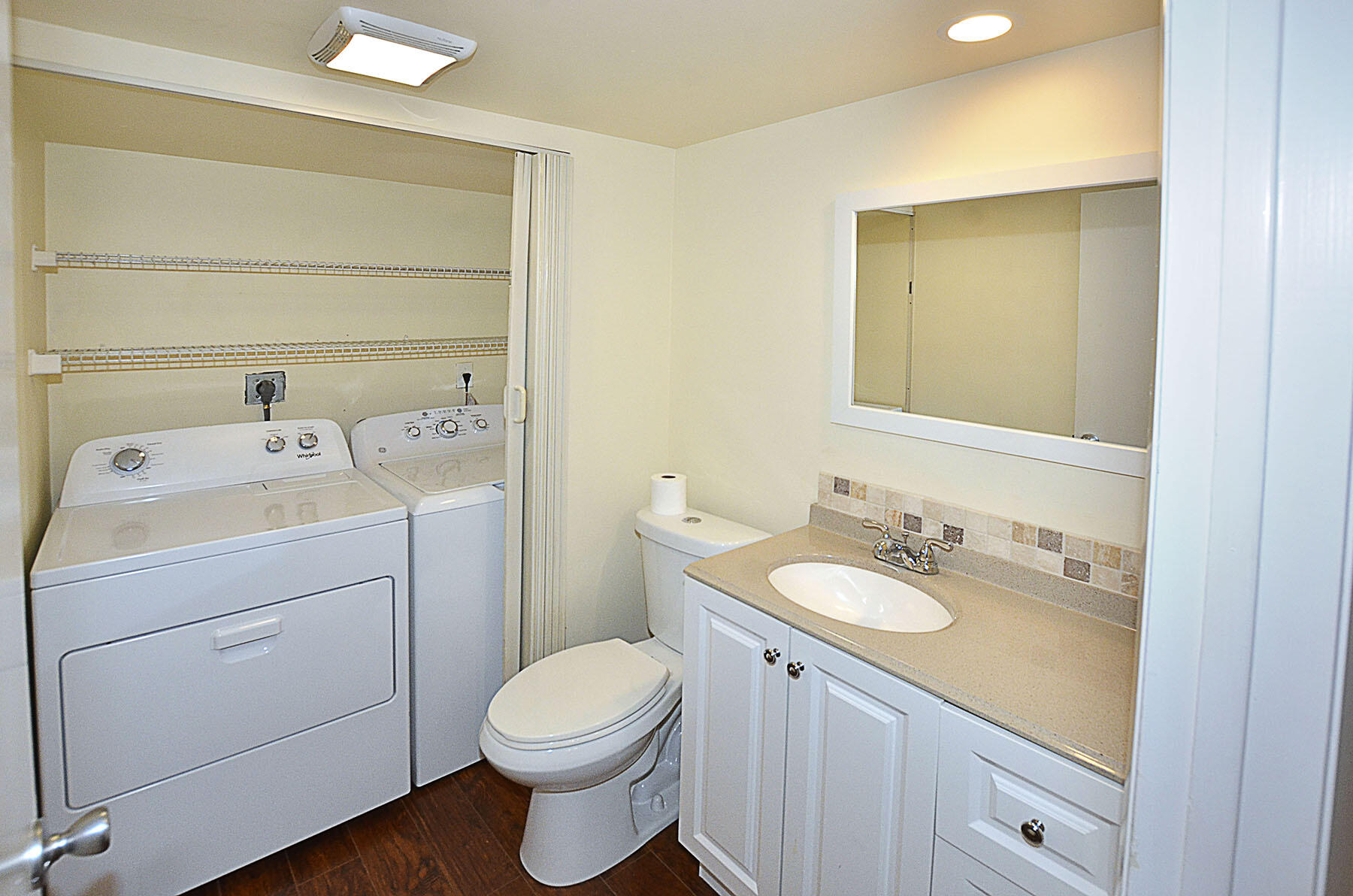 3900 County Line Road 8c