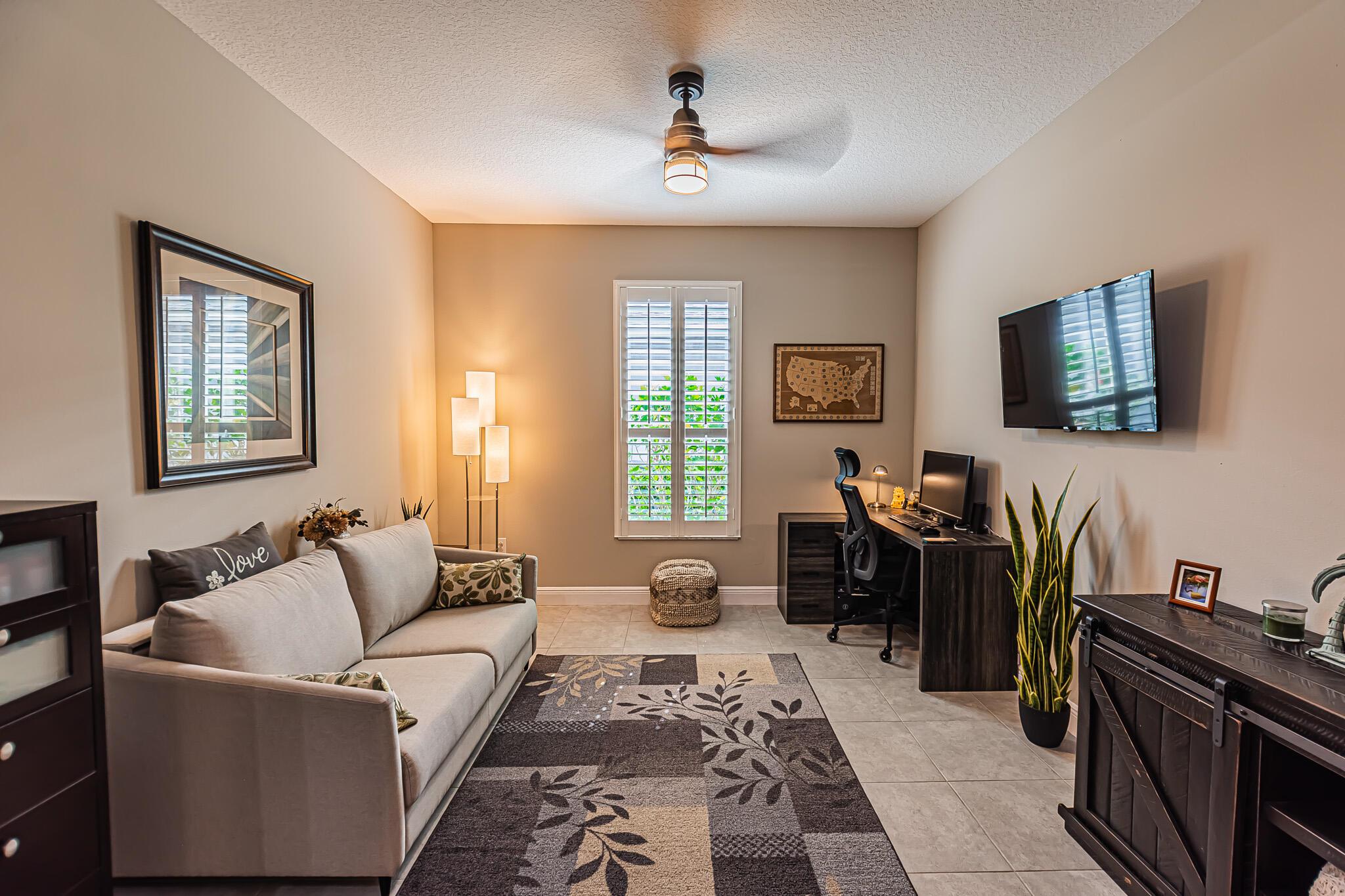 10171 SW Coral Tree Cir