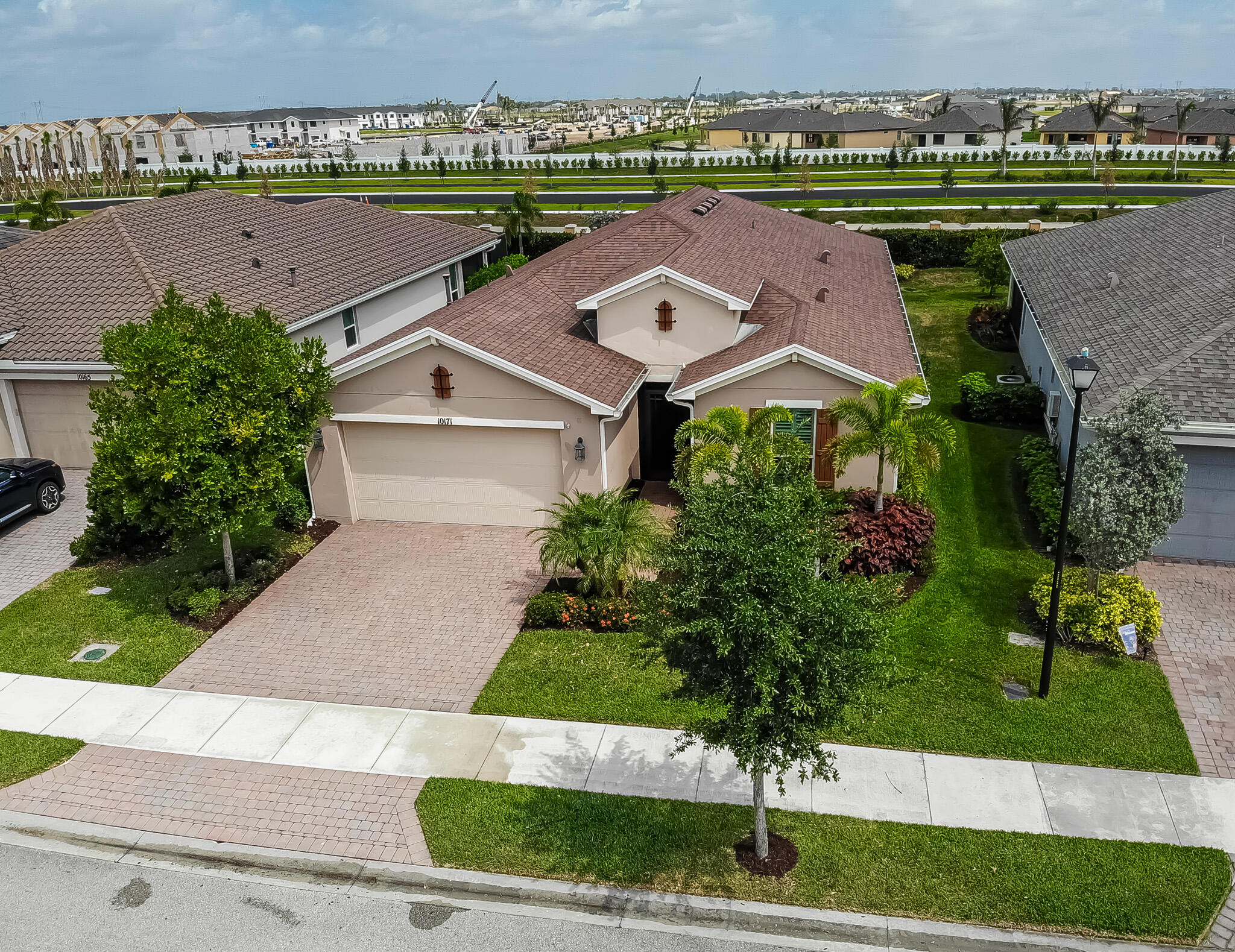 10171 SW Coral Tree Cir