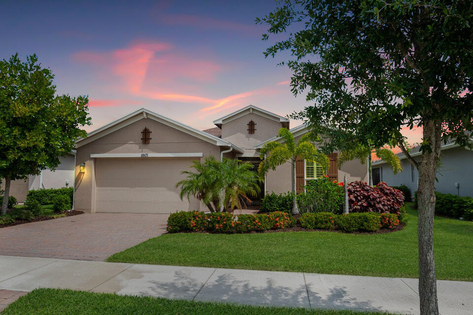 10171 SW Coral Tree Cir