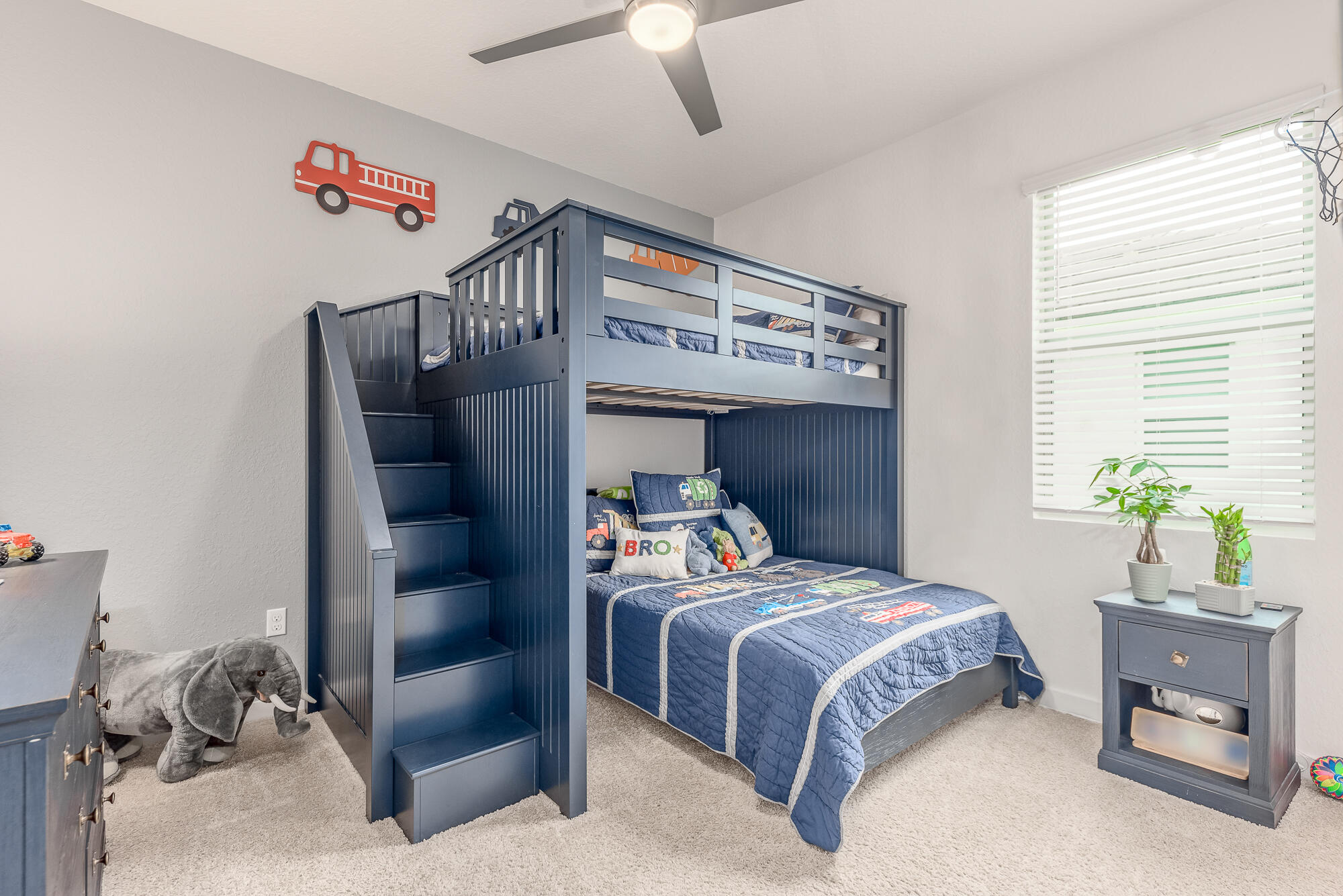 3490 SW Blackberry Lane