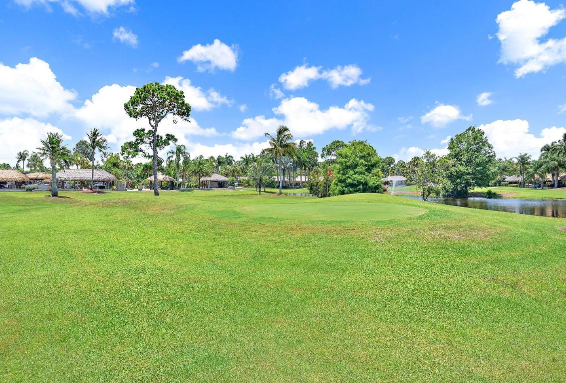 381 NW Boundary Drive