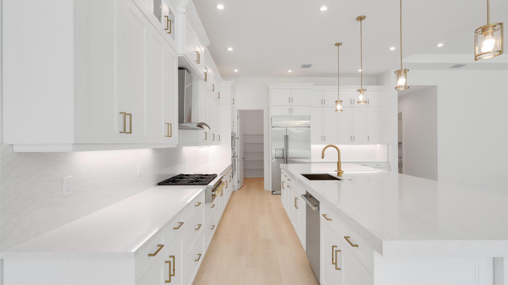 5358 SW Pomegranate Way