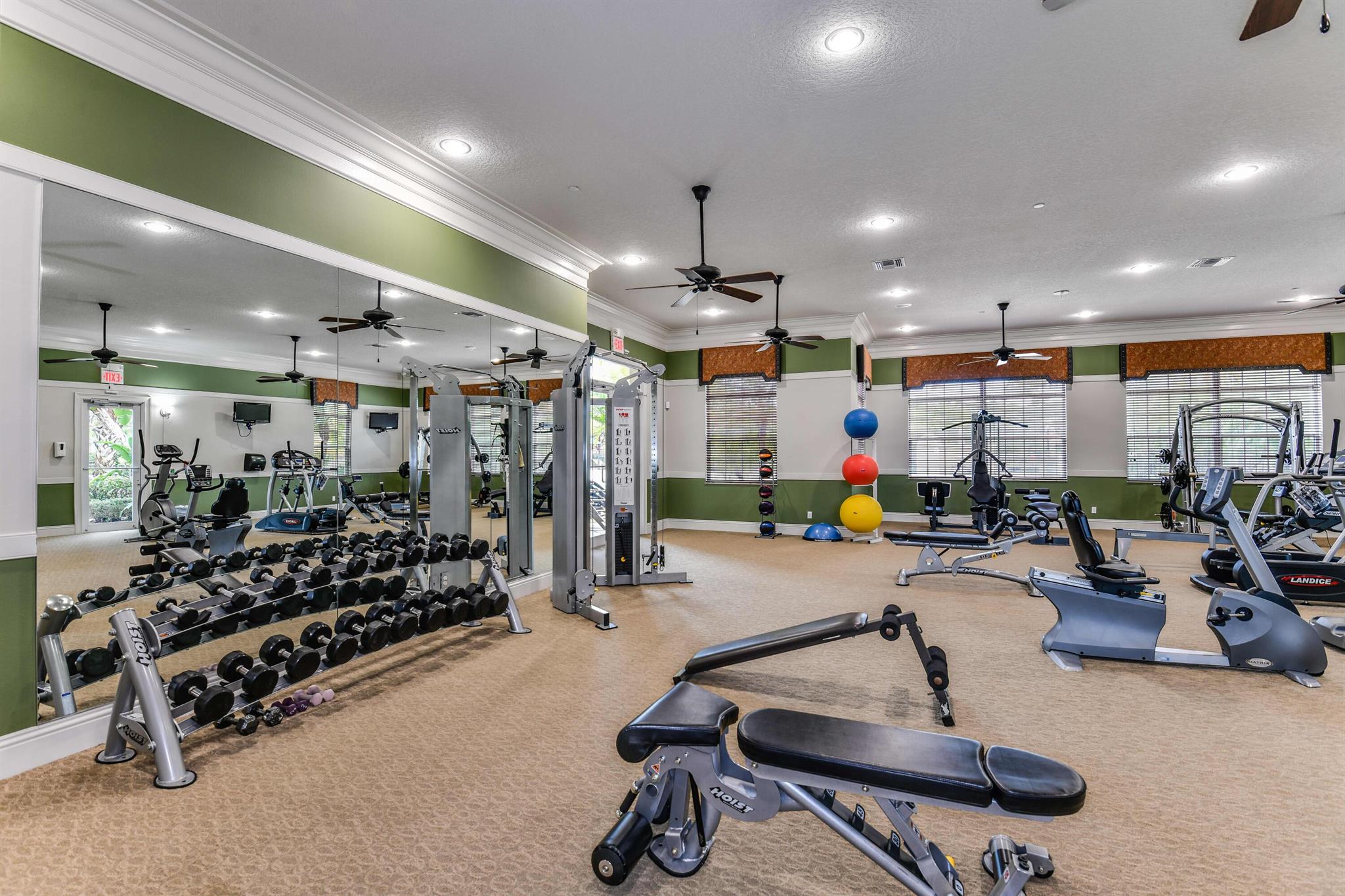 5358 SW Pomegranate Way