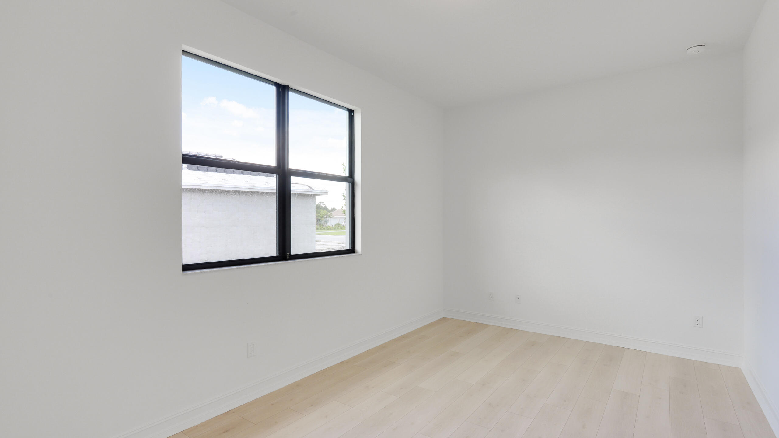 5358 SW Pomegranate Way