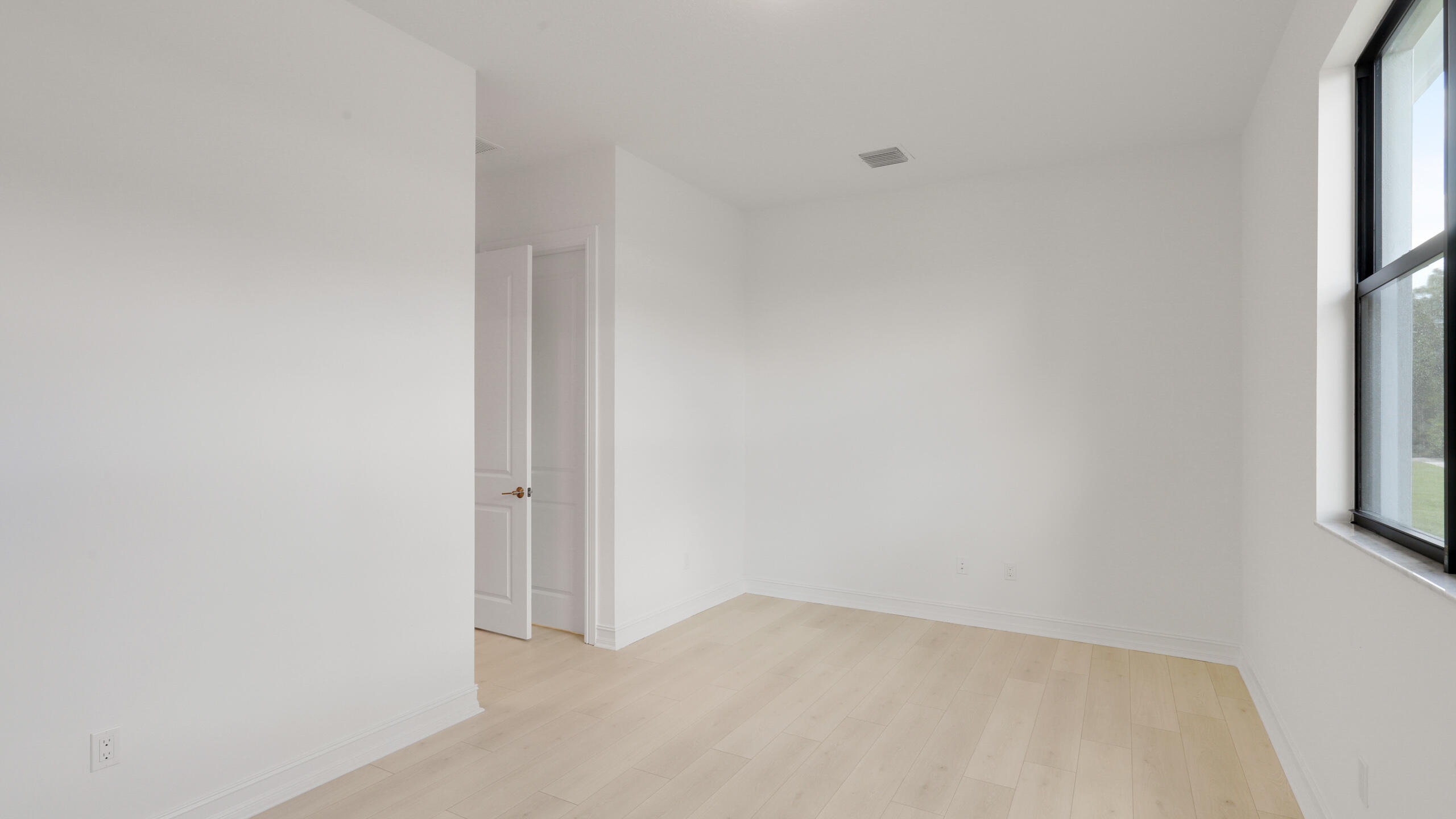 5358 SW Pomegranate Way