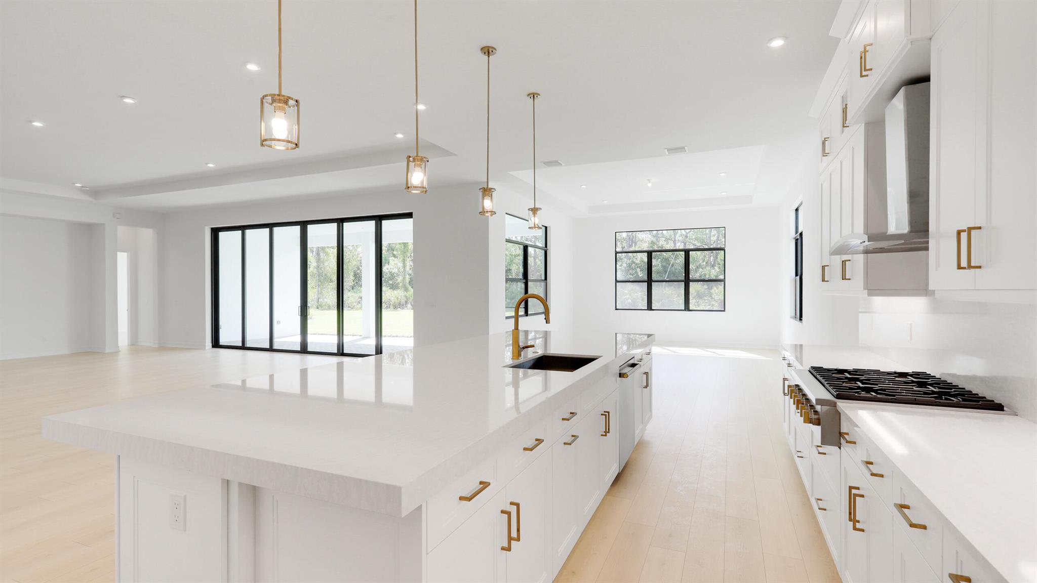 5358 SW Pomegranate Way