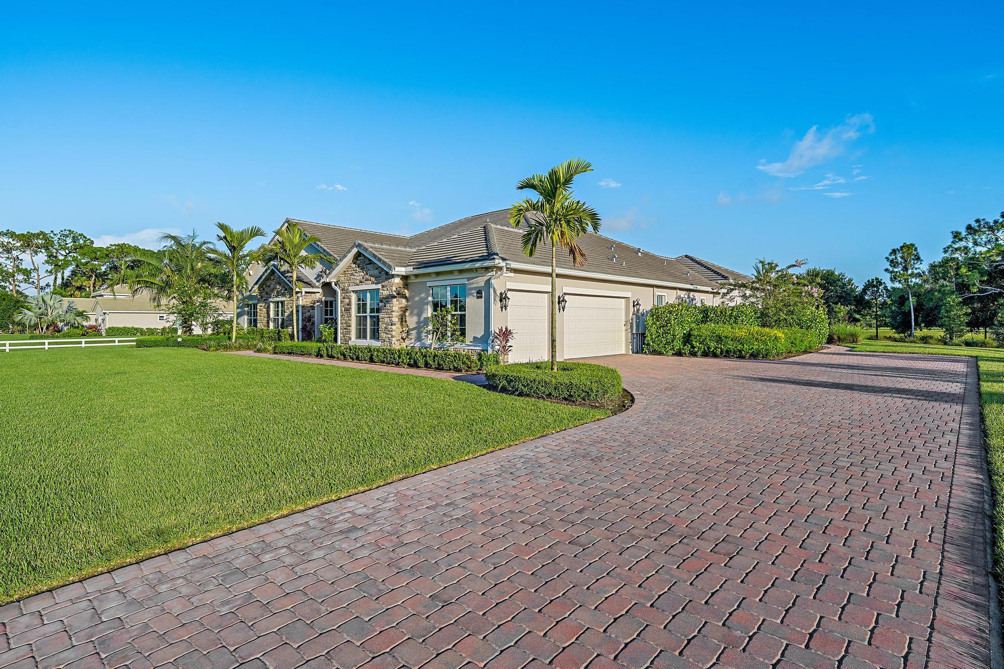 10096 Calabrese Trail