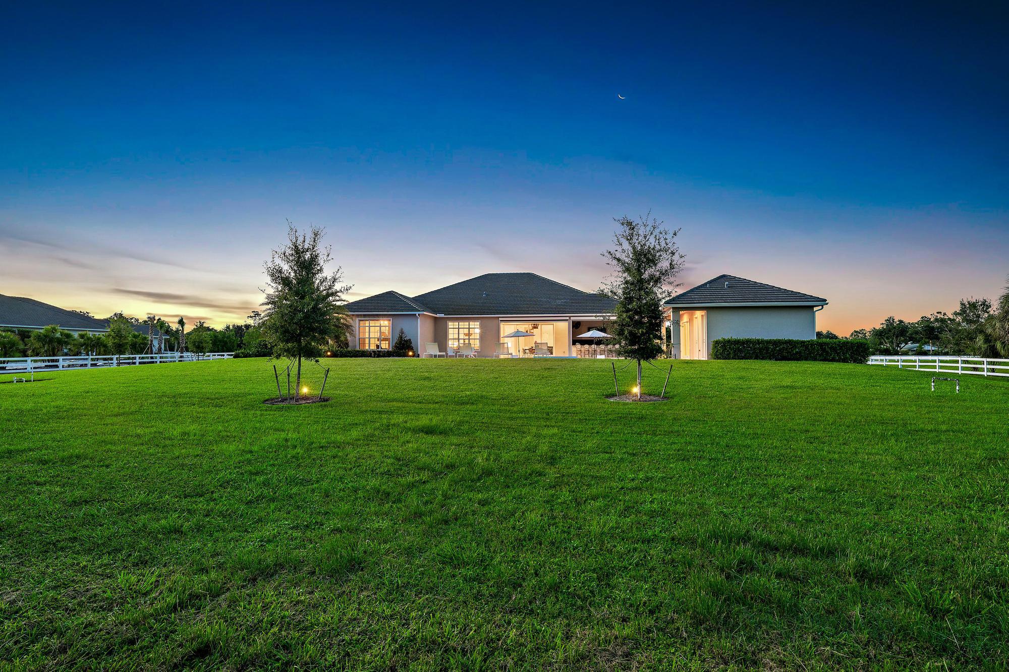 10096 Calabrese Trail