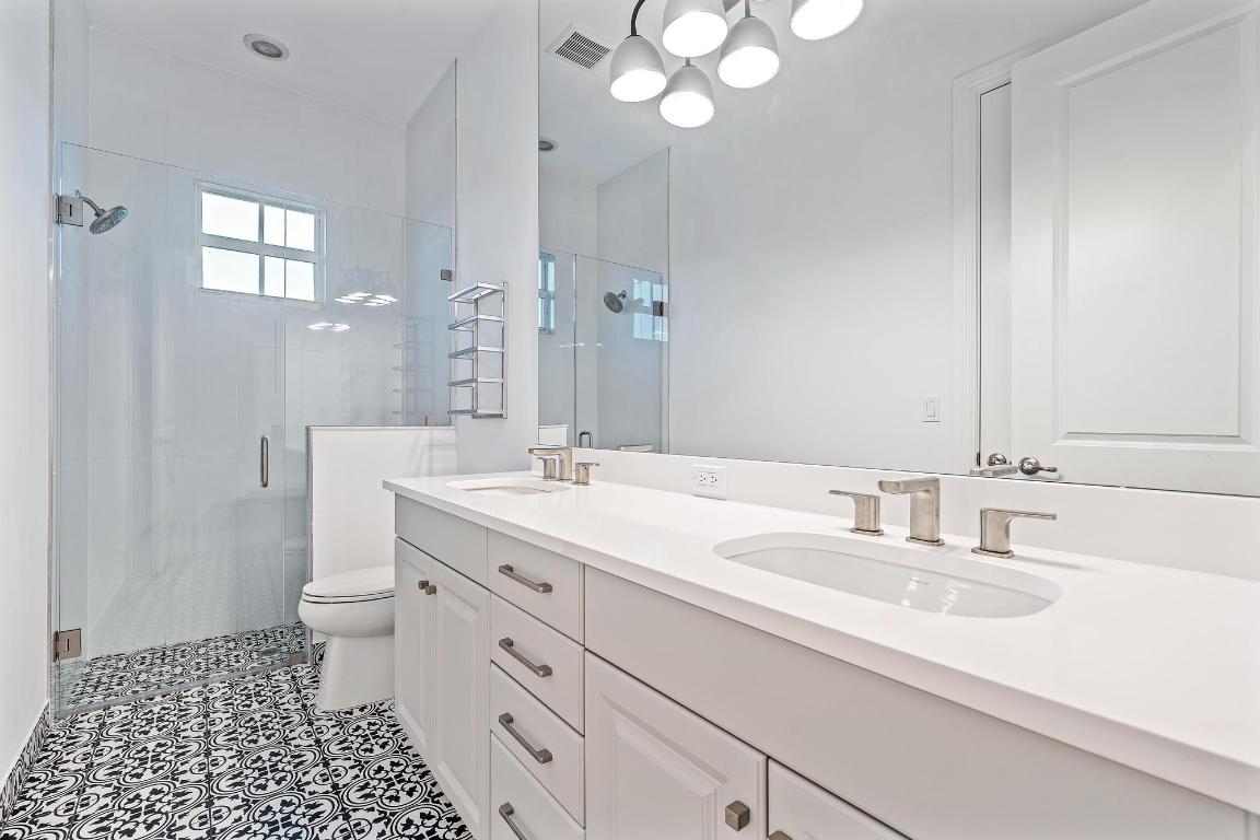 10096 Calabrese Trail