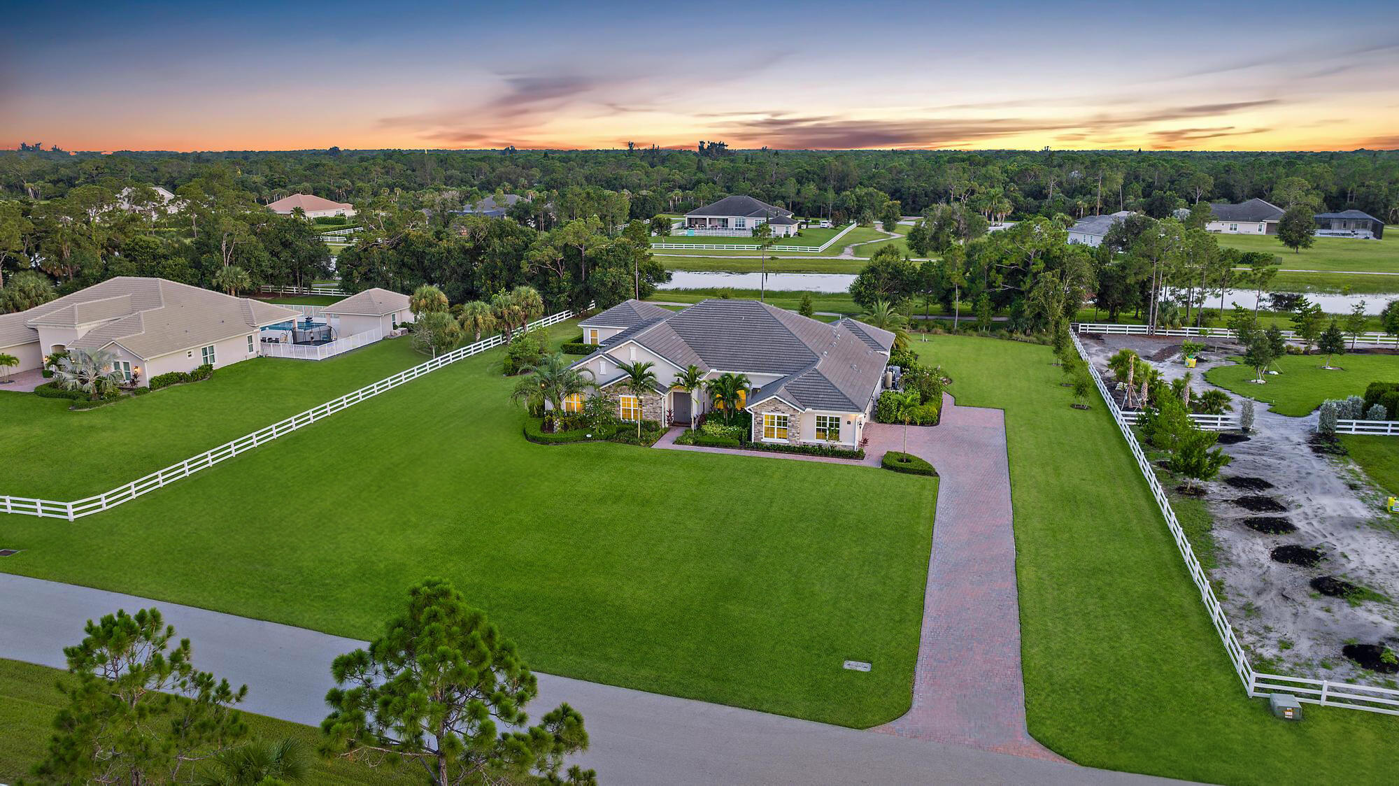 10096 Calabrese Trail