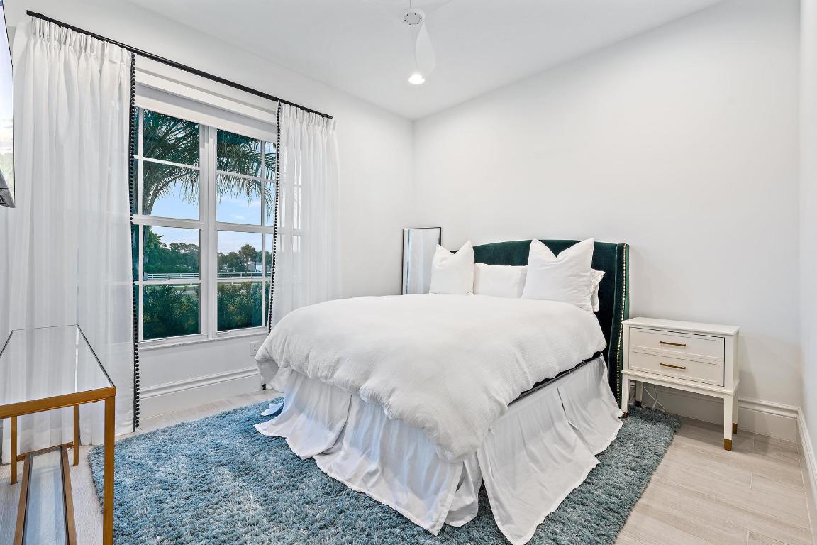 10096 Calabrese Trail