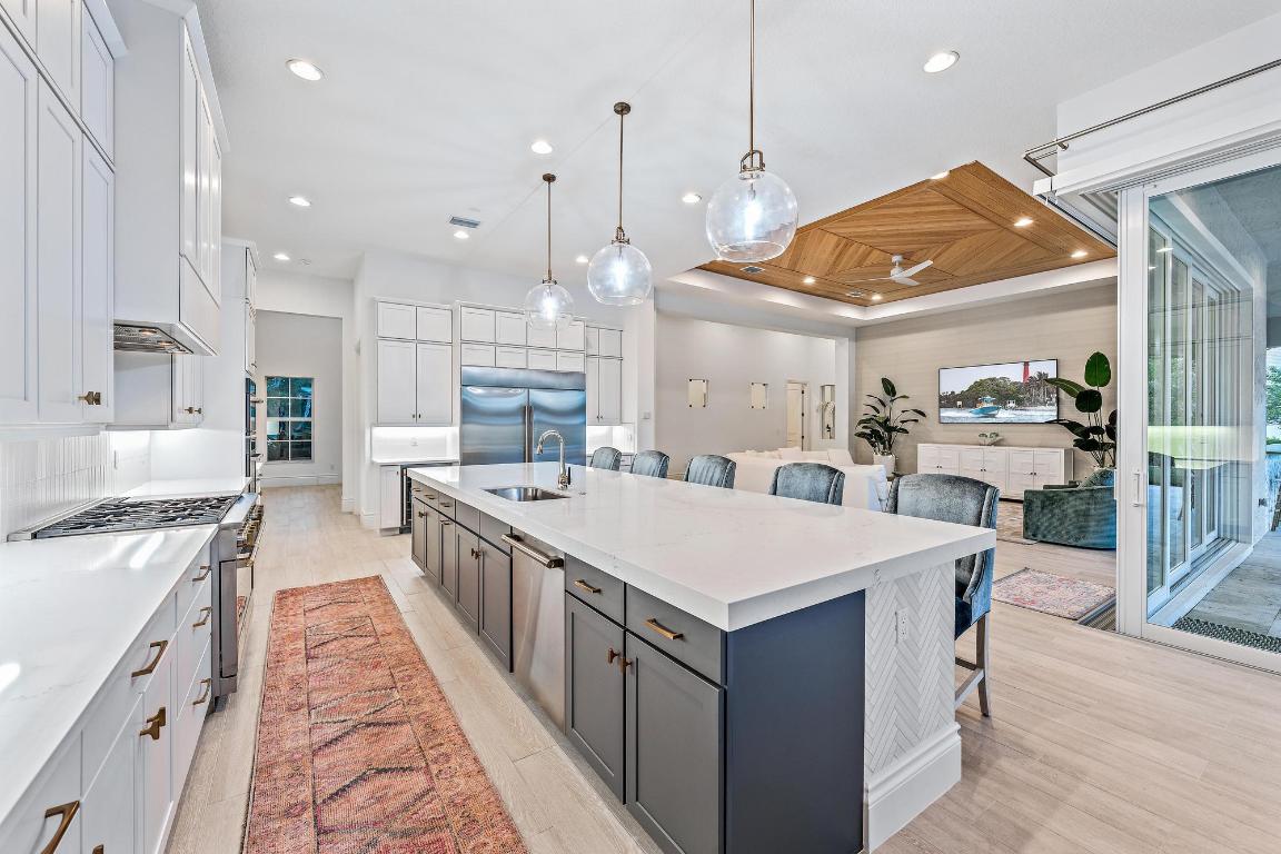 10096 Calabrese Trail