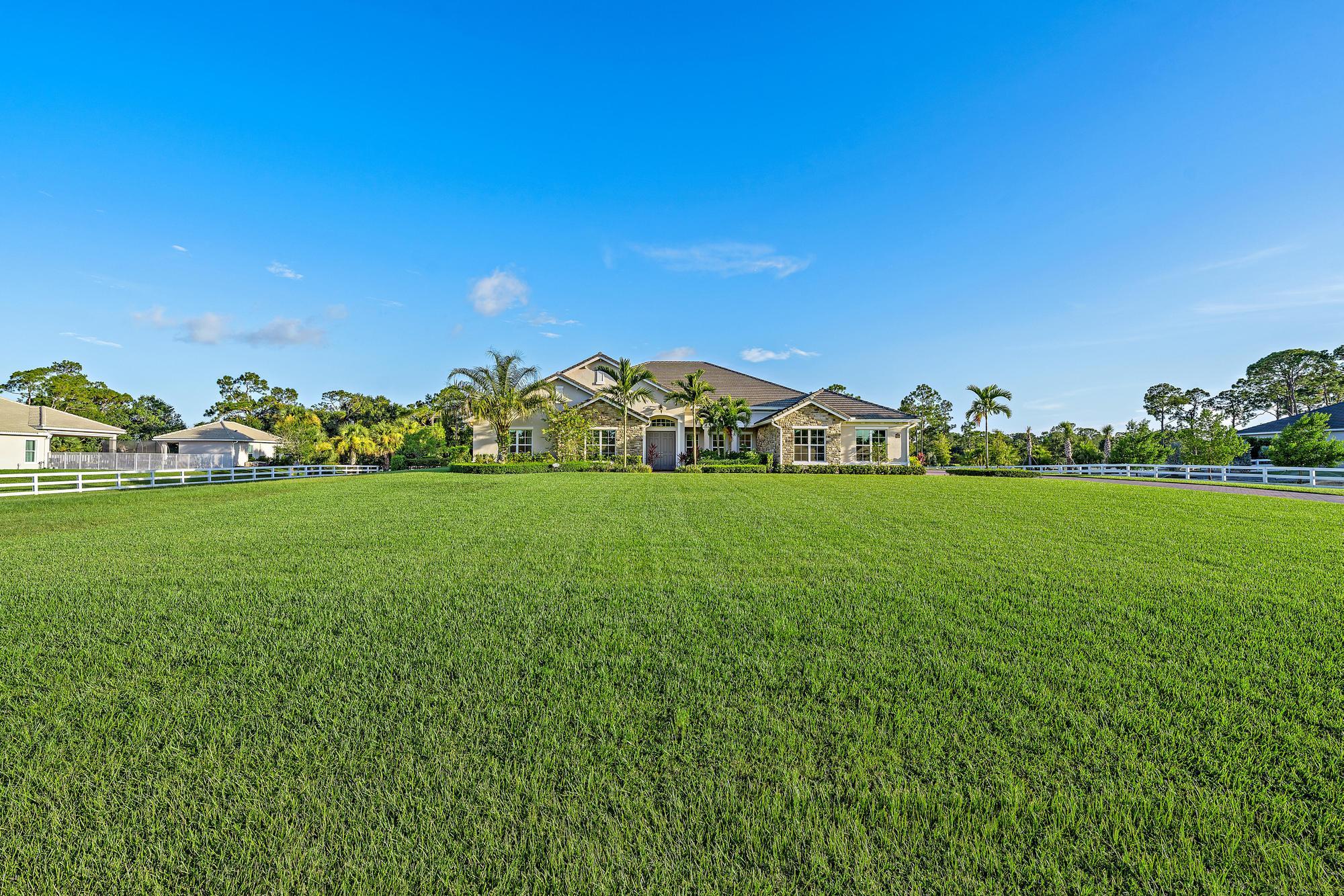 10096 Calabrese Trail