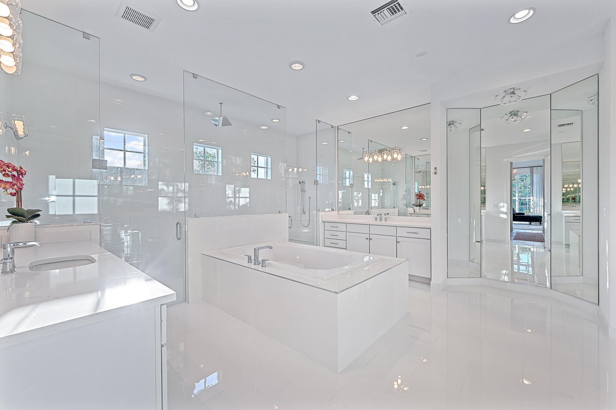 10096 Calabrese Trail