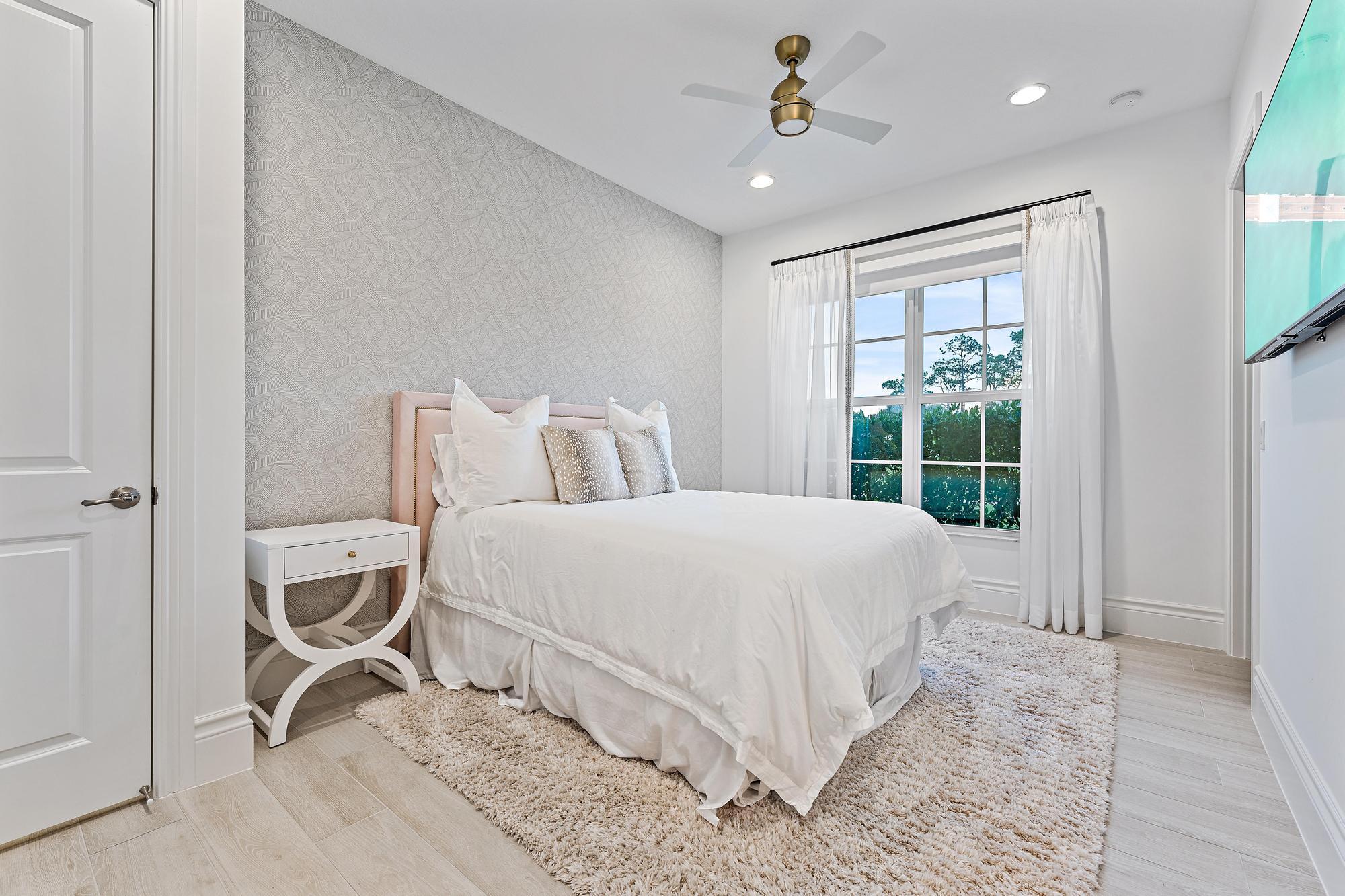 10096 Calabrese Trail