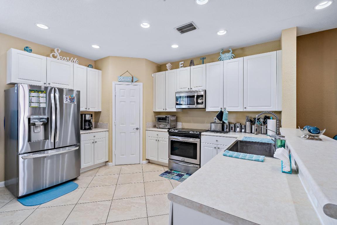 159 Greenwich Circle