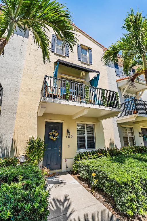 159 Greenwich Circle