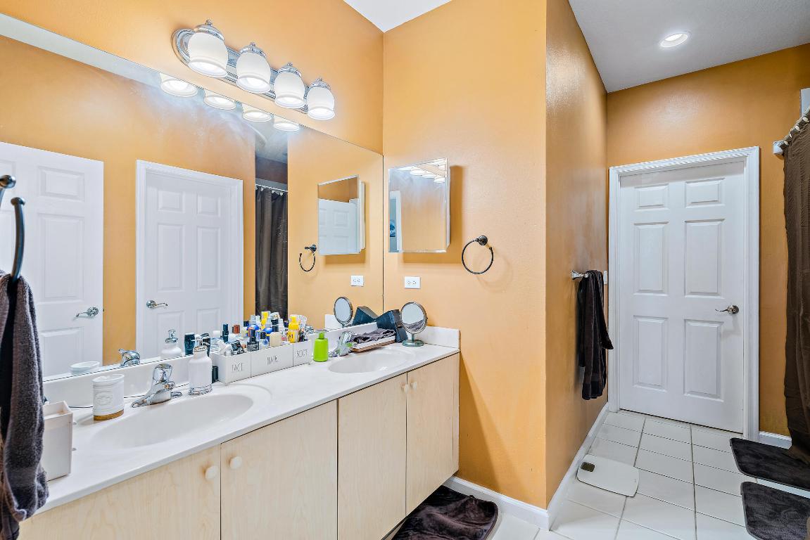 159 Greenwich Circle