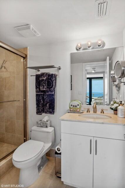 3000 N Ocean Drive 25e