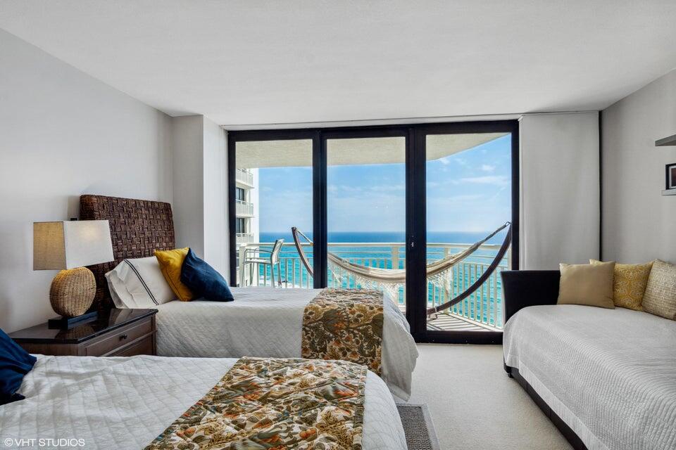 3000 N Ocean Drive 25e