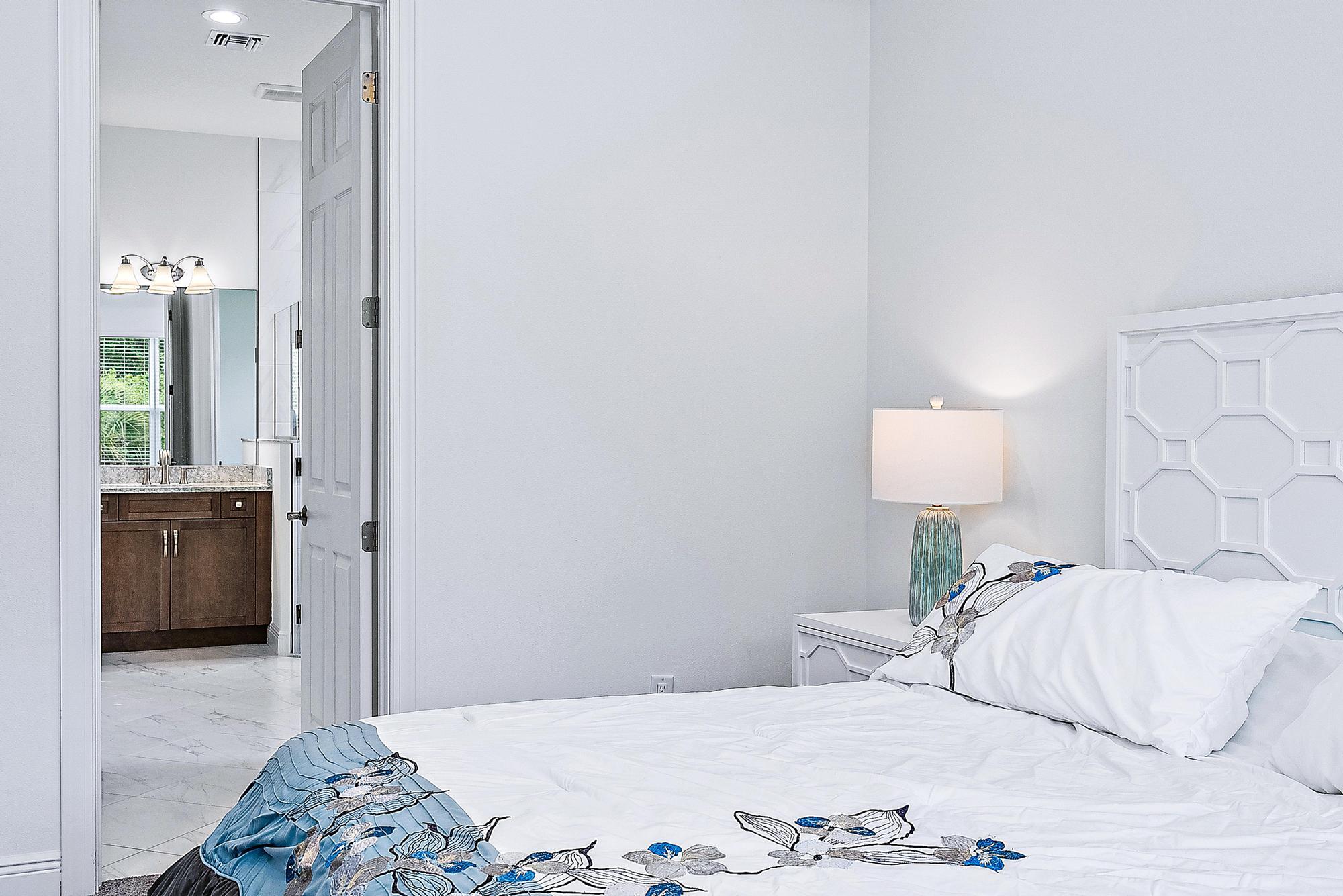 11587 SW Visconti Way