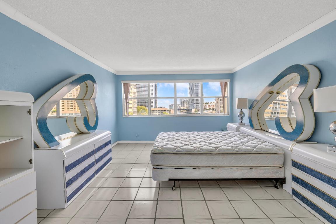 111 Golden Isles Drive C9