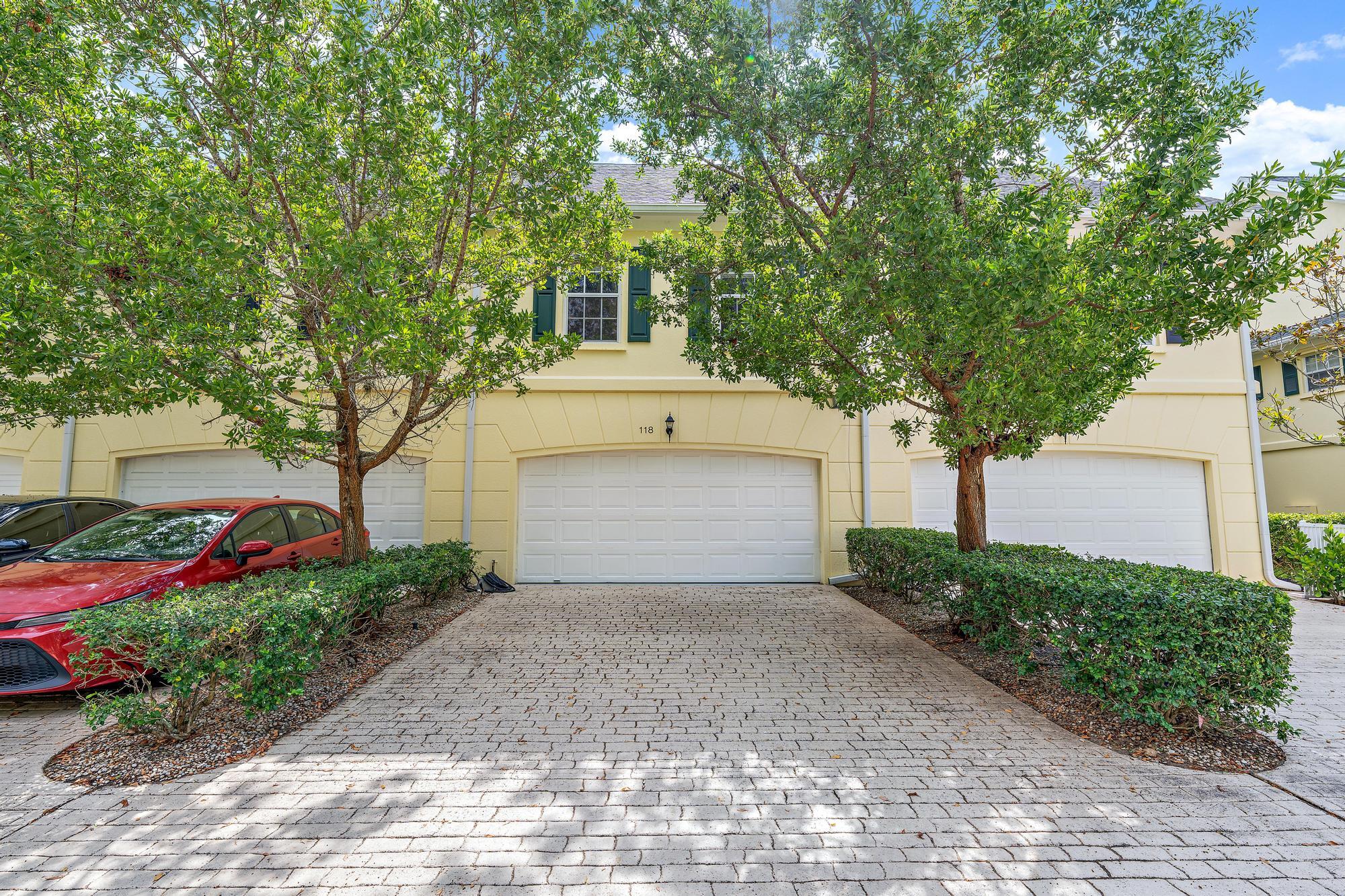 118 Day Lily Drive