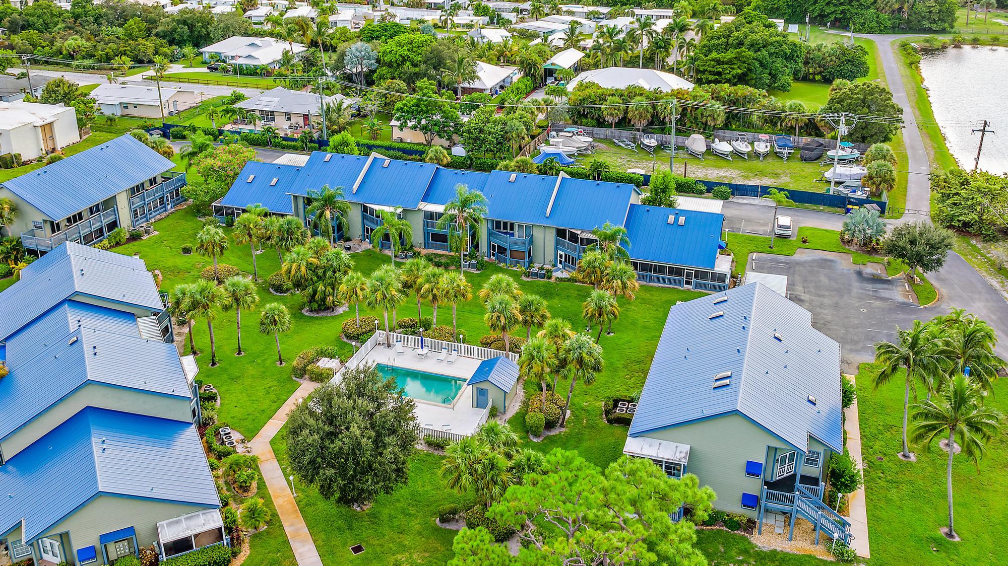 1451 NE 14th Court S-38