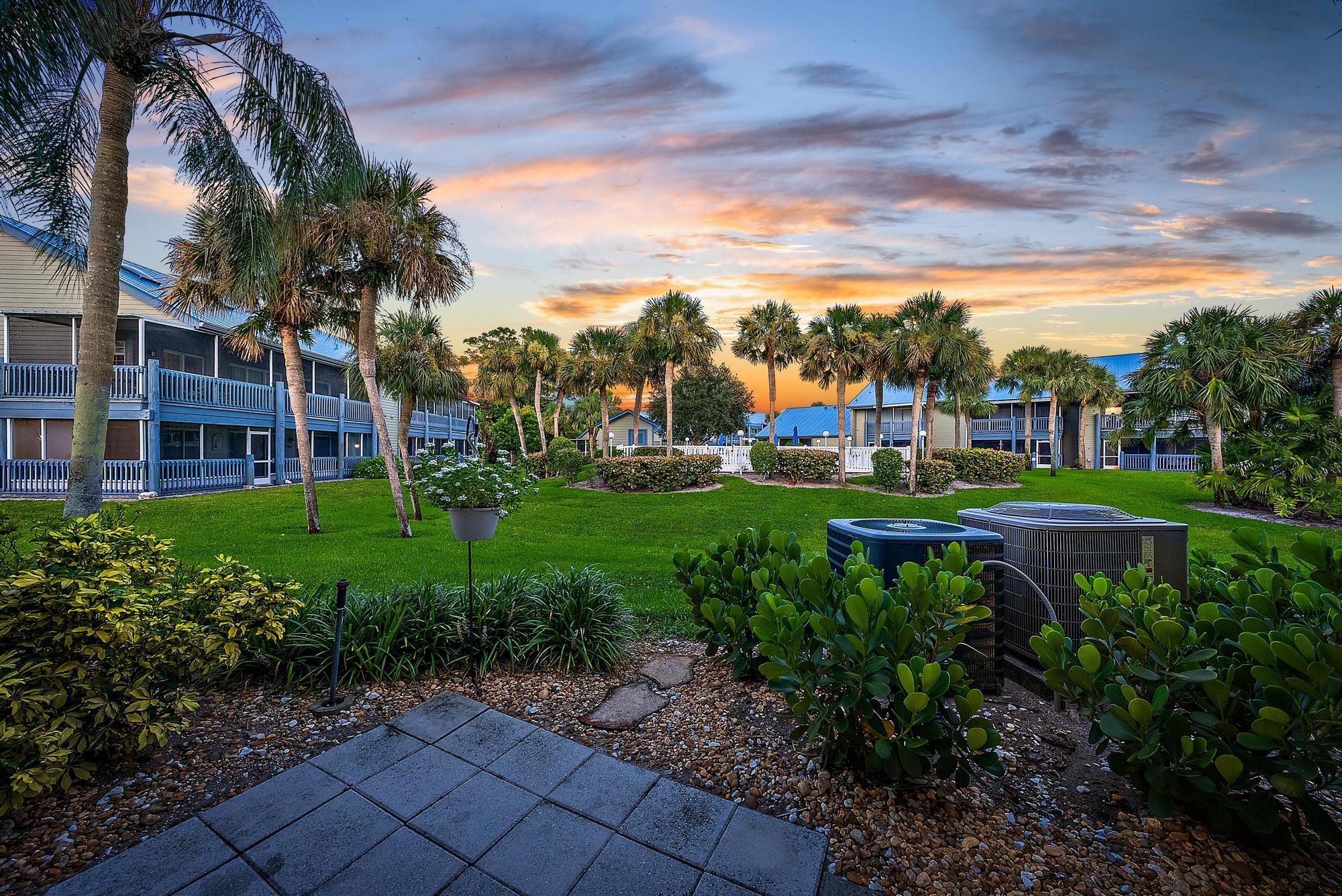 1451 NE 14th Court S-38