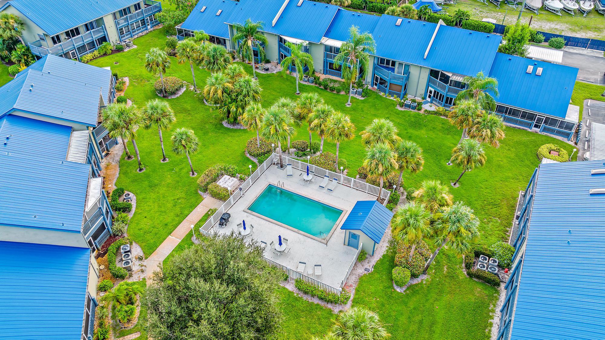 1451 NE 14th Court S-38